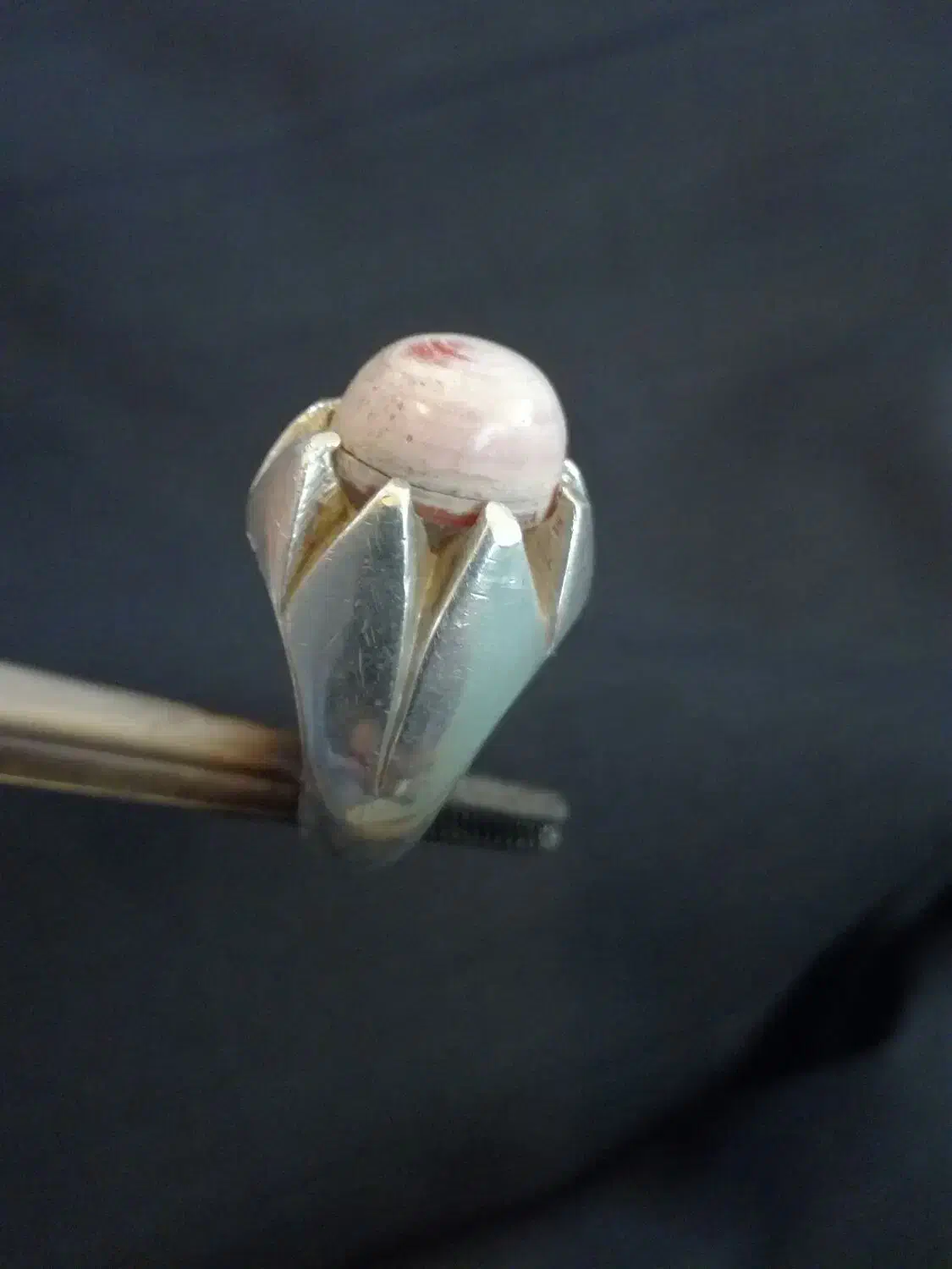 انگشتر عقیق زیرزبانی،طوق دار|کلکسیون اشیاء عتیقه|کاشمر, |دیوار