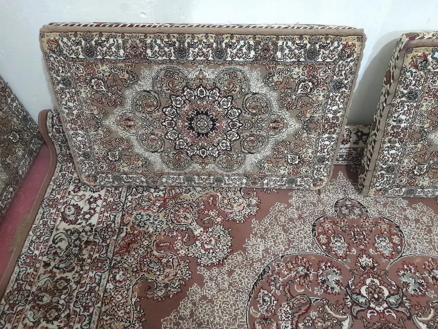 لوازم خانگی|فرش|کرج, شهرک جهان‌نما|دیوار