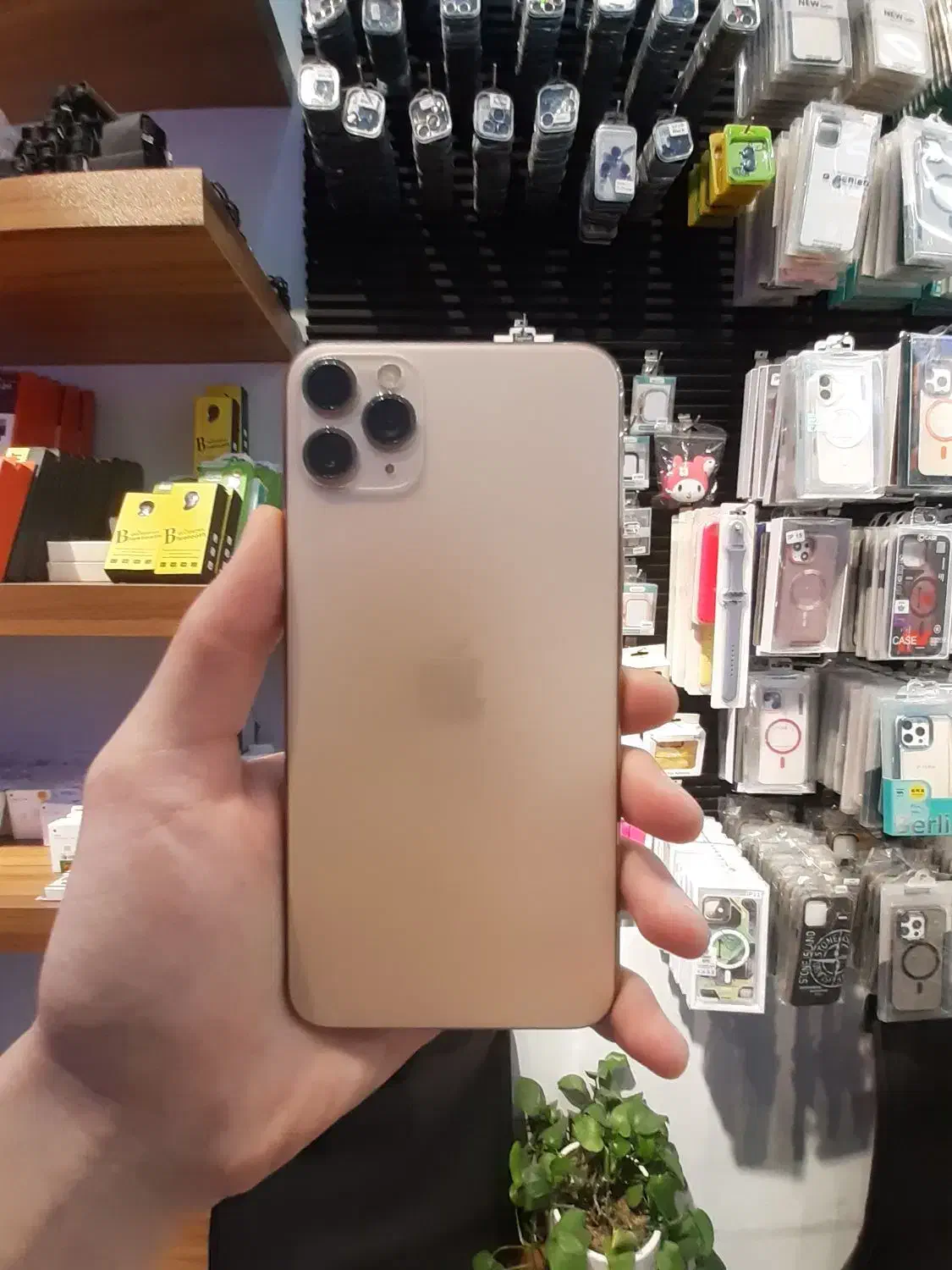 iphone 11promax|موبایل|تهران, صادقیه|دیوار