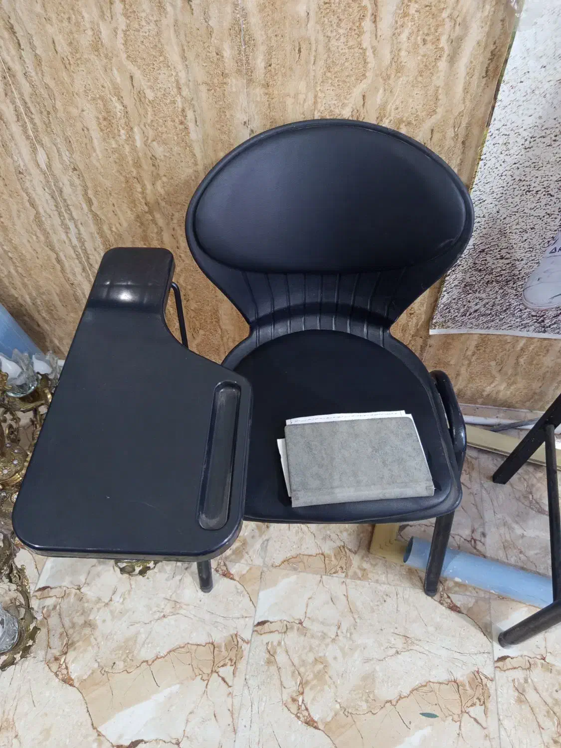 تعداد 9عدد صندلی دانشجویی و آموزشی|صندلی و نیمکت|مشگین شهر, |دیوار