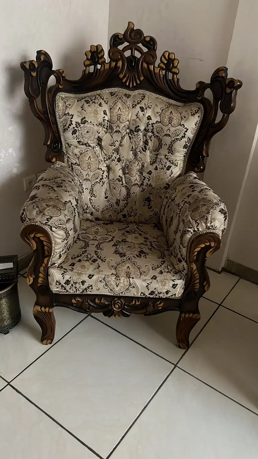 مبل ۷ نفره سلطنتی|مبلمان خانگی و میز عسلی|تهران, هفت چنار|دیوار