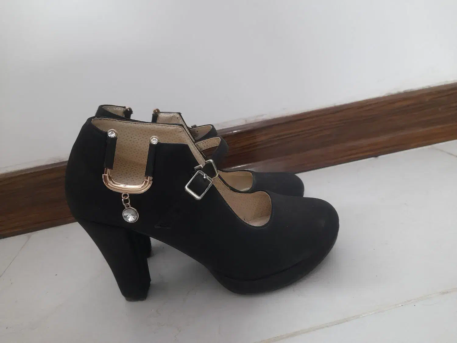 دوجفت کفش سالم نوسایز۳۹.۴۰|لباس|ساری, |دیوار