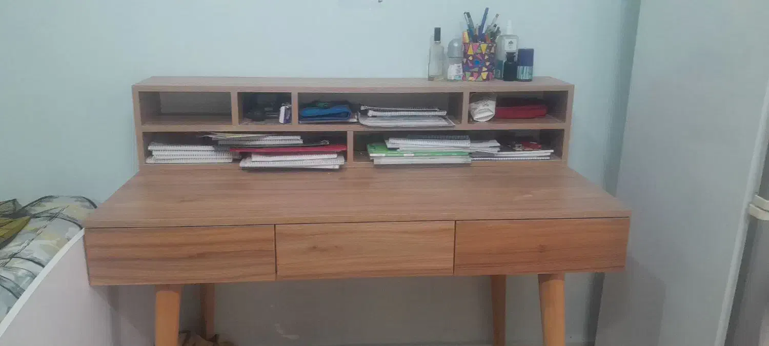 میز تحریر|میز تحریر و کامپیوتر|اسلامشهر, مظفریه|دیوار