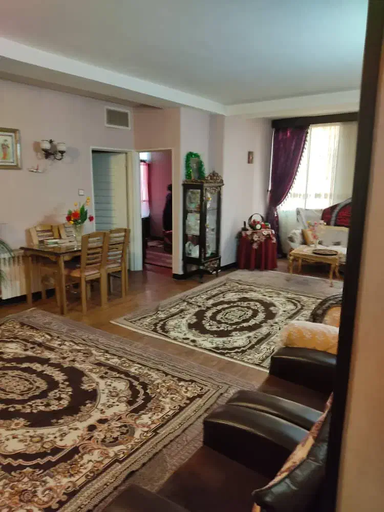 ۹۰متری افتابگیرمجتمع فرهنگیان|فروش آپارتمان|کرج, شهرک امام رضا (ع)|دیوار