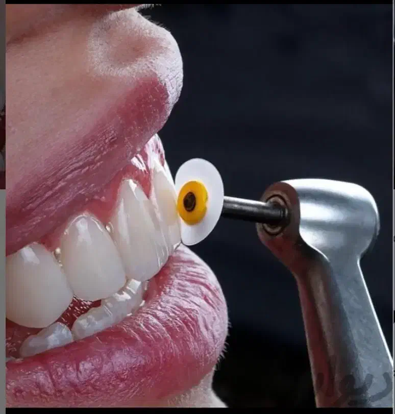 خدمات درمانی و زیبایی دندانپزشکی|خدمات آرایشگری و زیبایی|سلماس, |دیوار