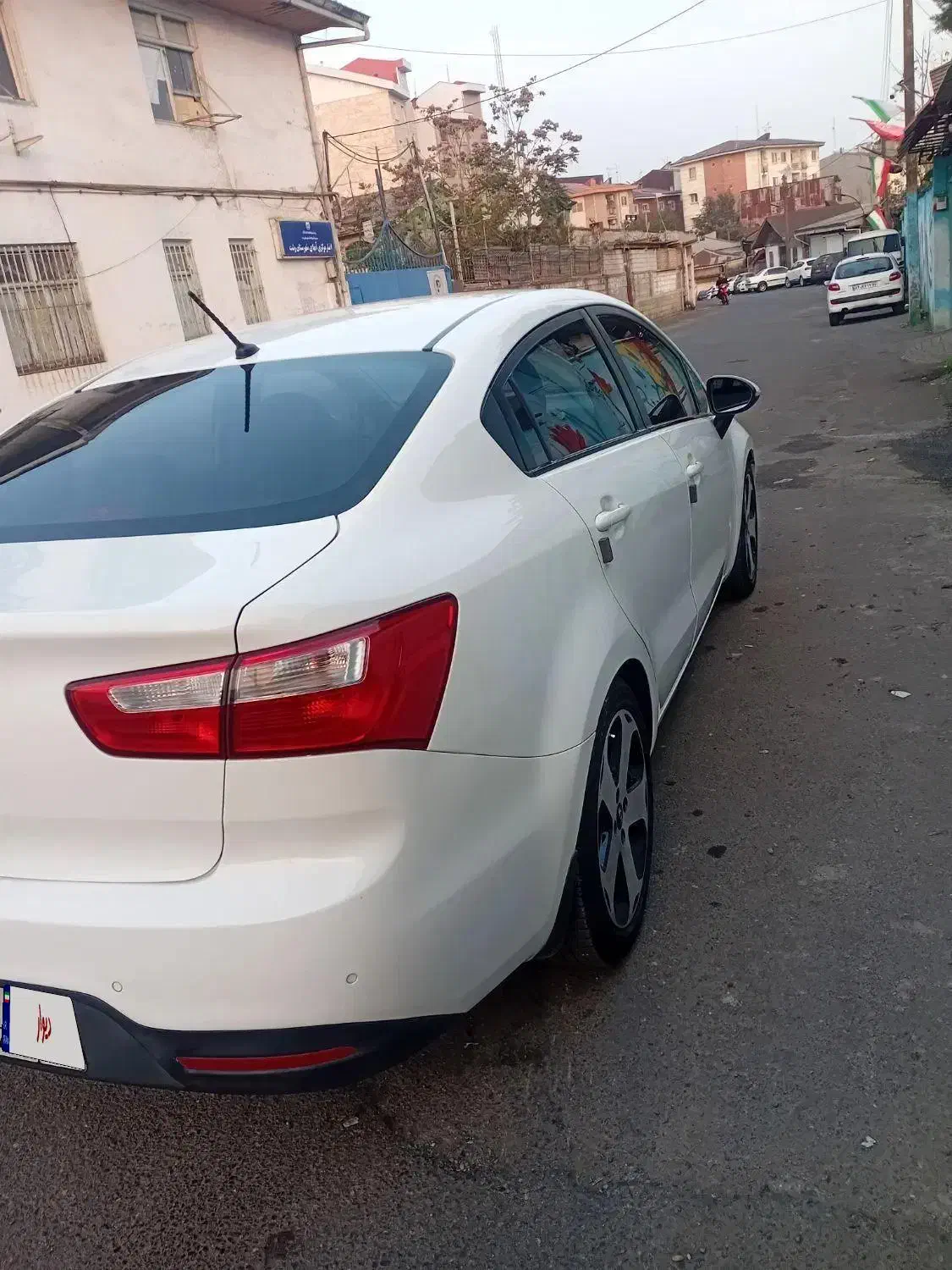 کیاریو2015|خودرو سواری و وانت|رشت, نامجو|دیوار