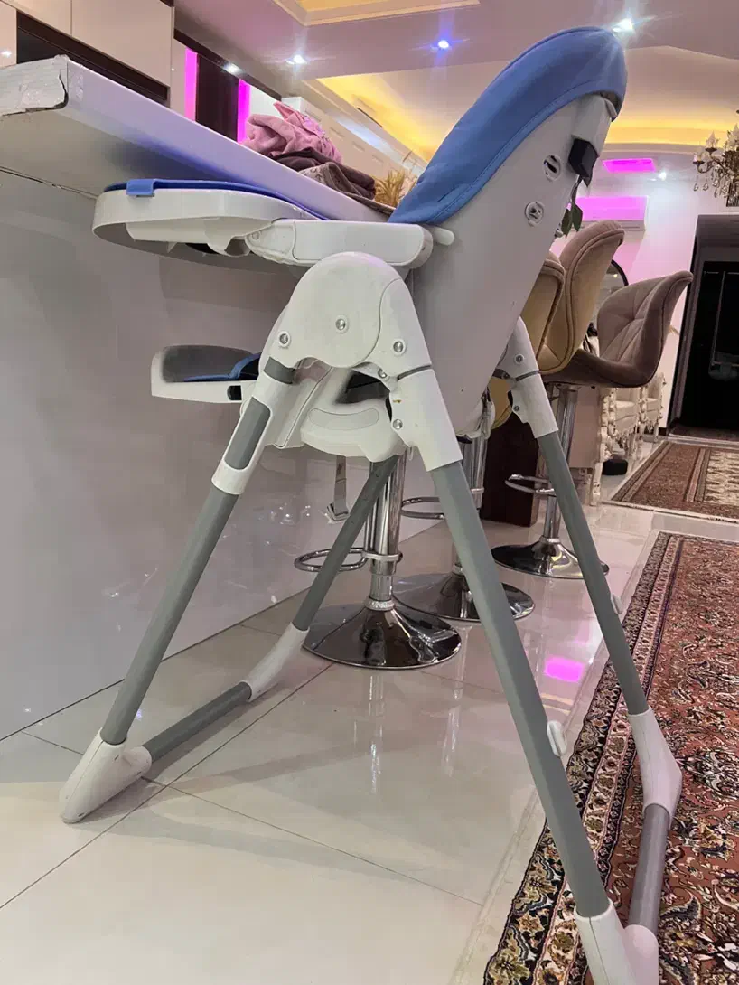 صندلی غذا کودک برند فیکشن سوییس اصلی|اسباب و اثاث بچه|پرند, فاز ۱|دیوار