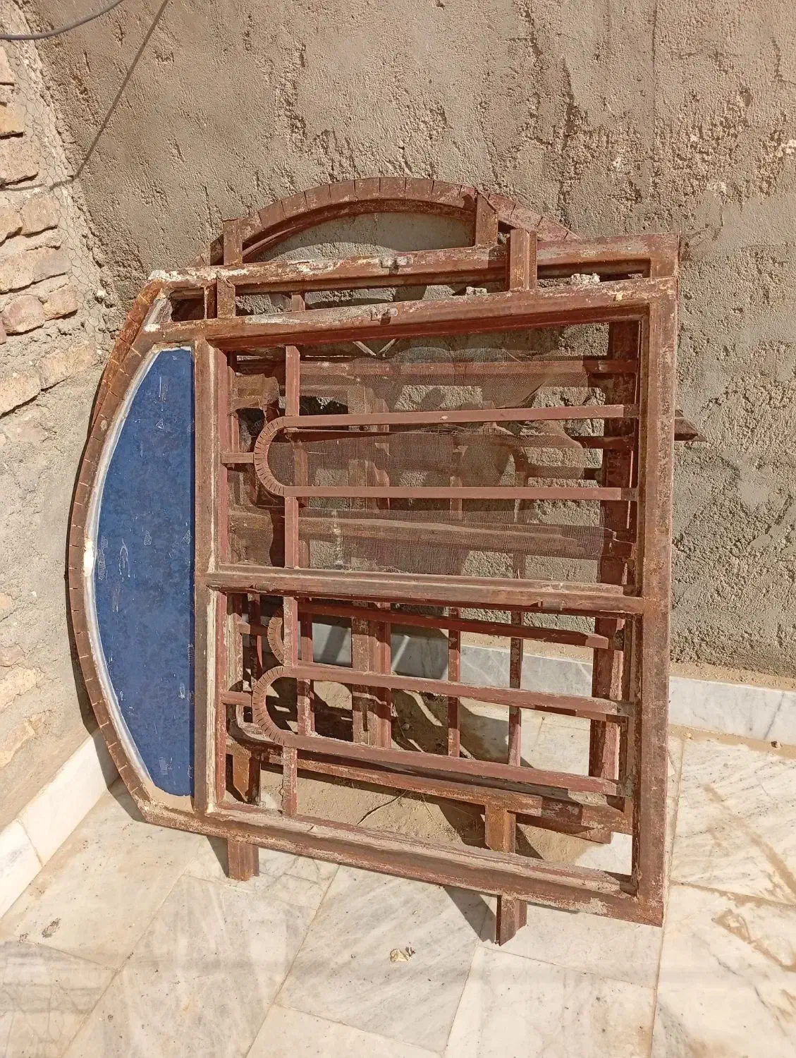 پنجره آهنی|مصالح و تجهیزات ساختمان|زابل, |دیوار