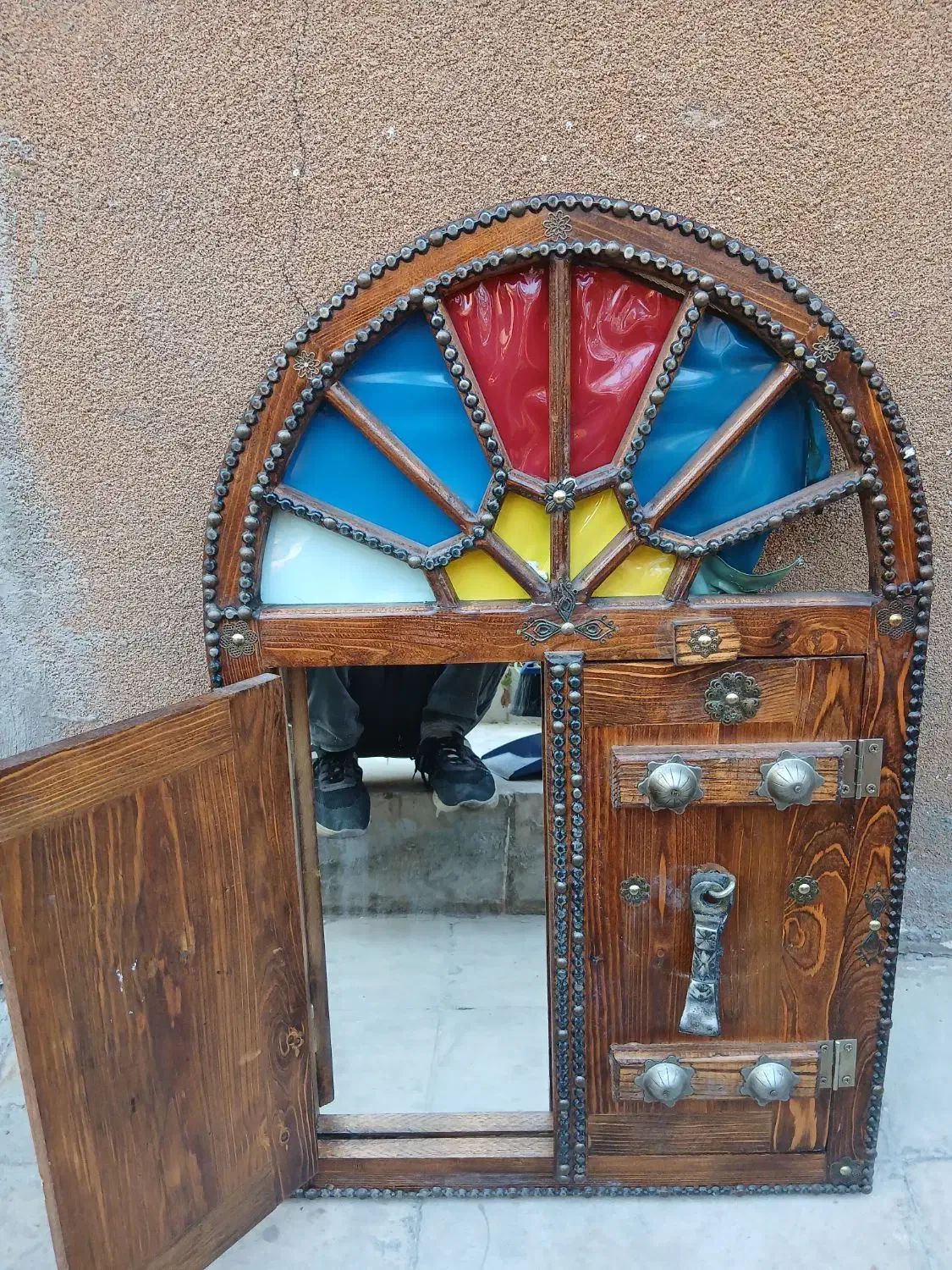 آینه قدیمی و عتیقه تزینی|کلکسیون اشیاء عتیقه|تهران, سردارجنگل|دیوار