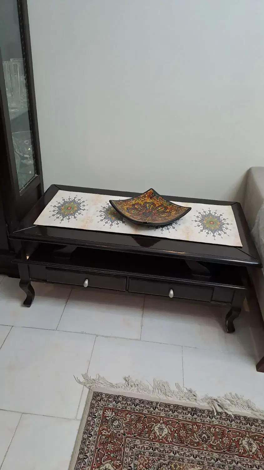 میز جلومبلی مستطیل شکل سالم|مبلمان خانگی و میز عسلی|پردیس, فاز ۱۱|دیوار