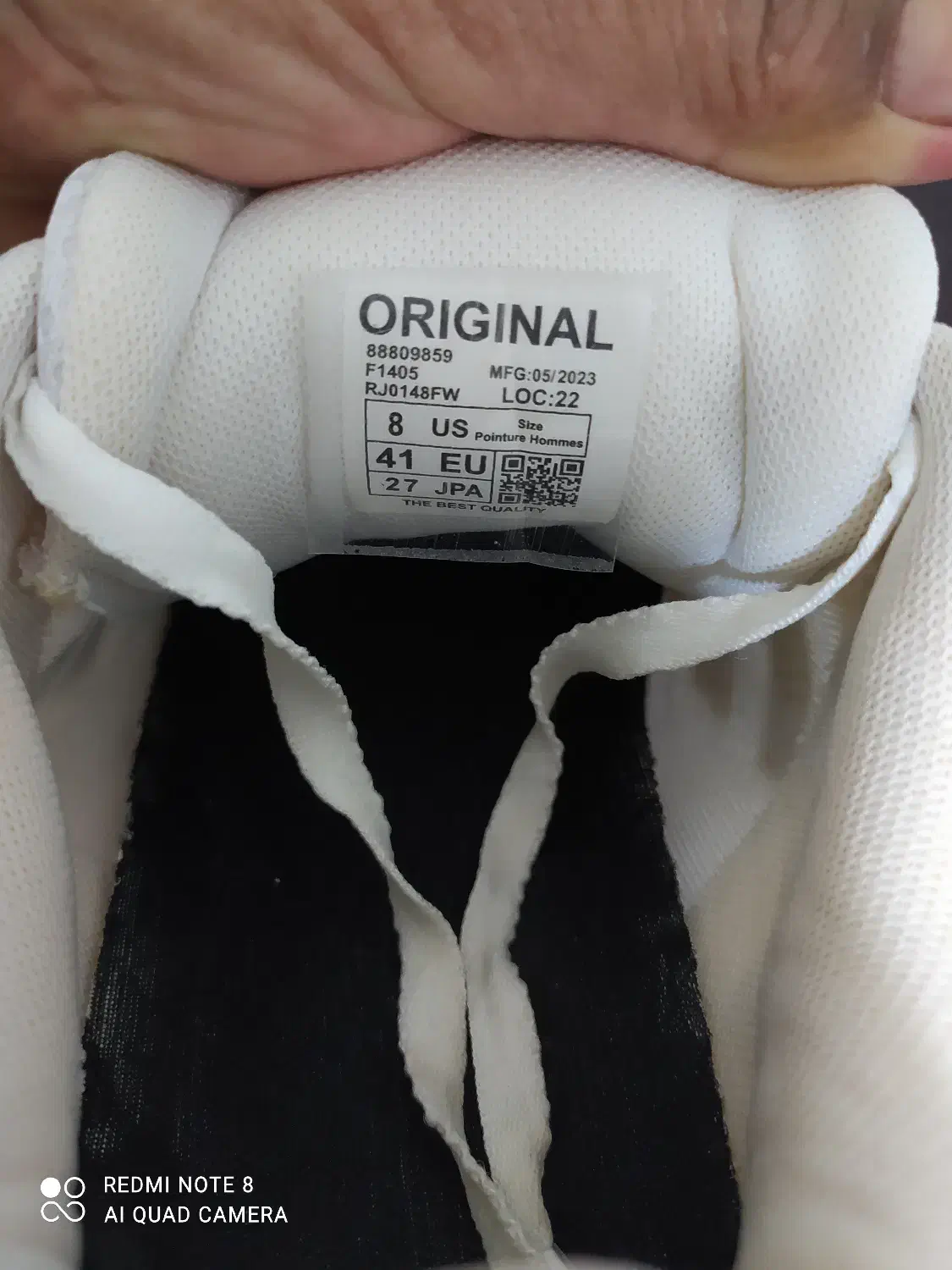 کفش آدیداس|کیف، کفش، کمربند|سمنان, |دیوار