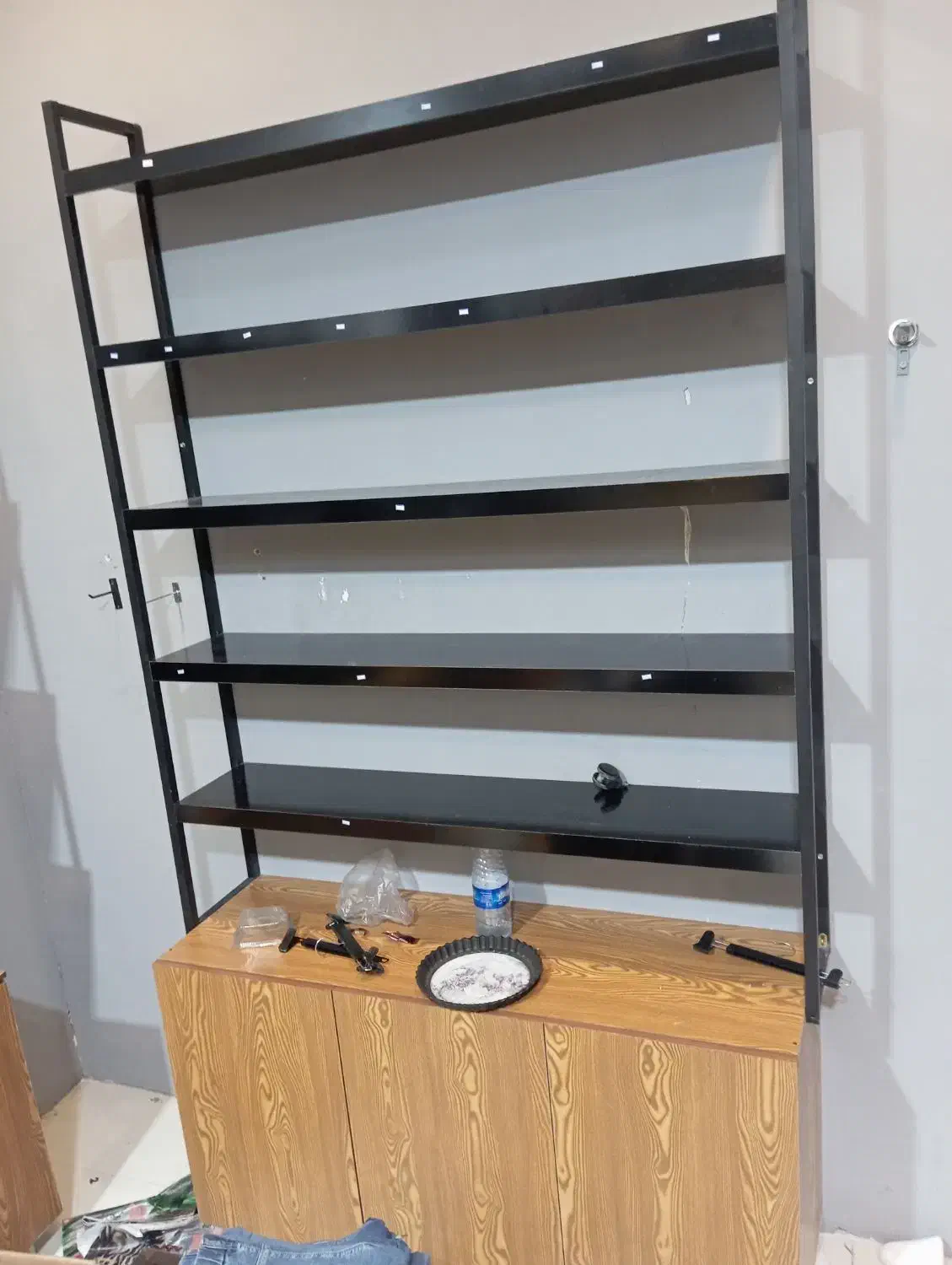 دکور مغازه ام دی آف (قفسه و کمد)|فروشگاه و مغازه|بم, |دیوار