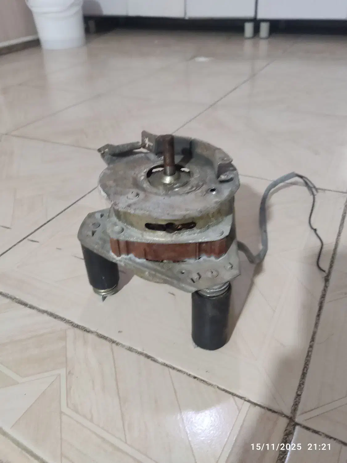 موتور ماشین لباس شویی دوقلو|ماشین لباسشویی و خشککن لباس|قرچک, پویینک|دیوار