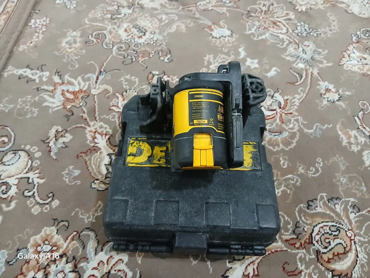 تراز لیزری دیوالت|ابزارآلات|بندرعباس, |دیوار