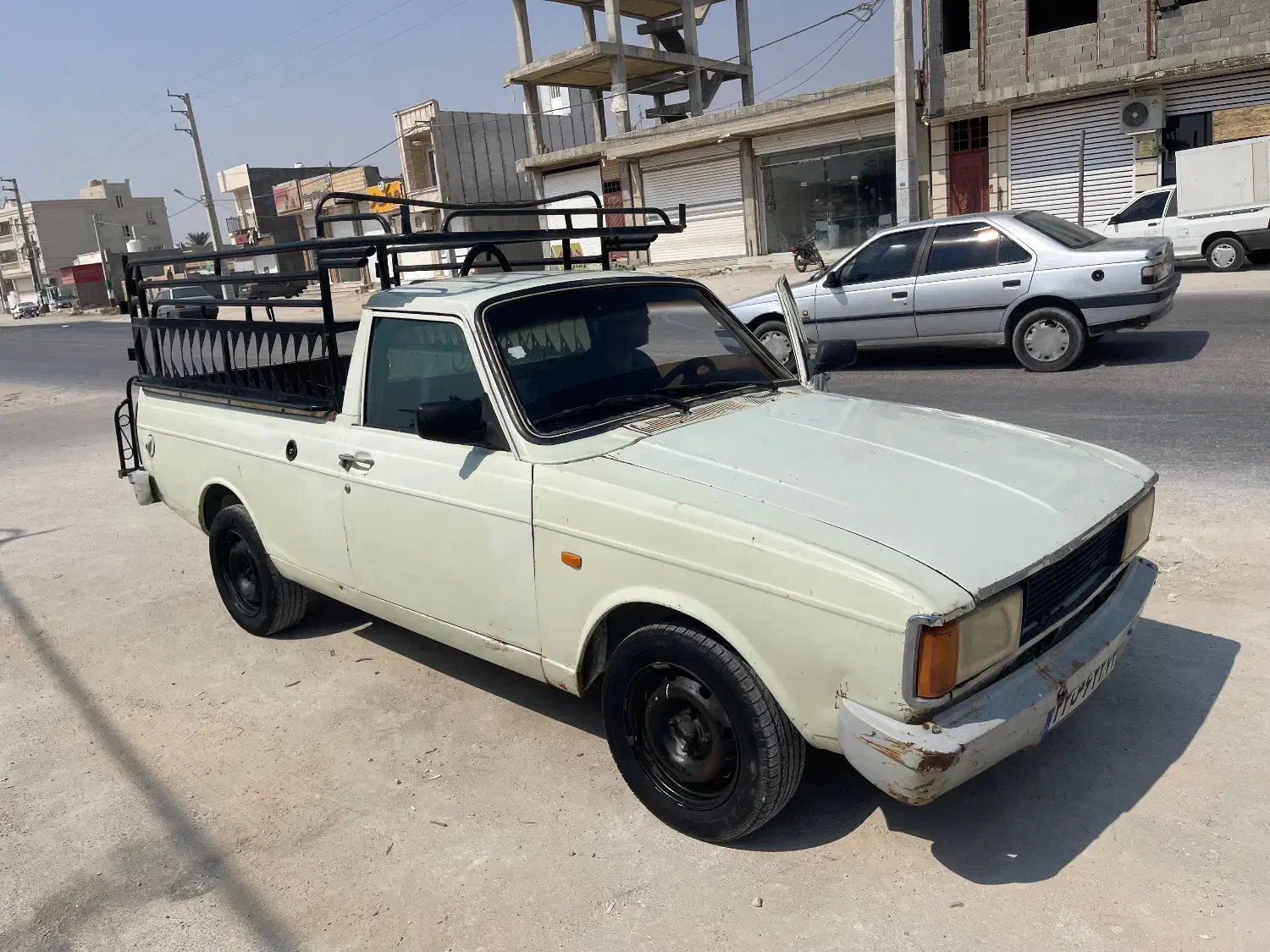 فورش فوری|خودرو سواری و وانت|بوشهر, |دیوار