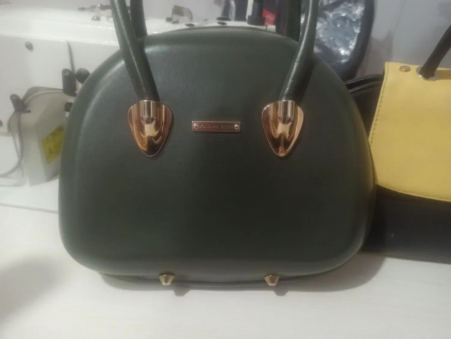 کاپشن پسرانه وکیف زنانه|لباس|ایلام, |دیوار