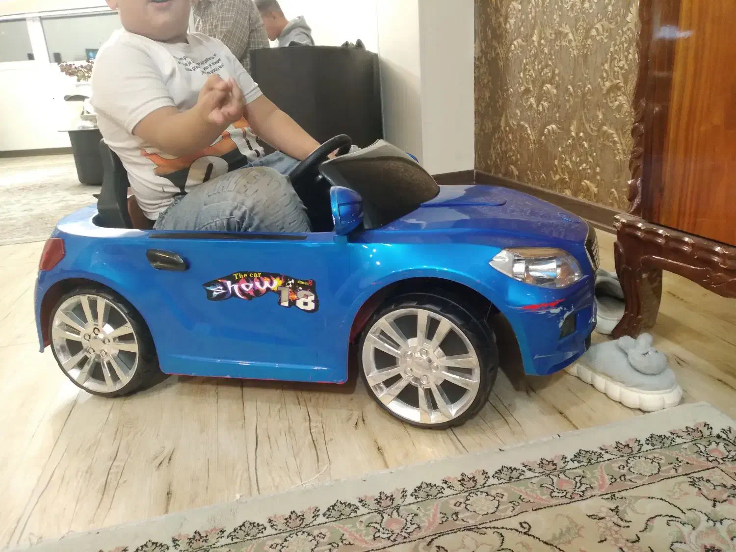 ماشین شارژی سالم و در حال کار|اسباب‌‌بازی|رودهن, |دیوار