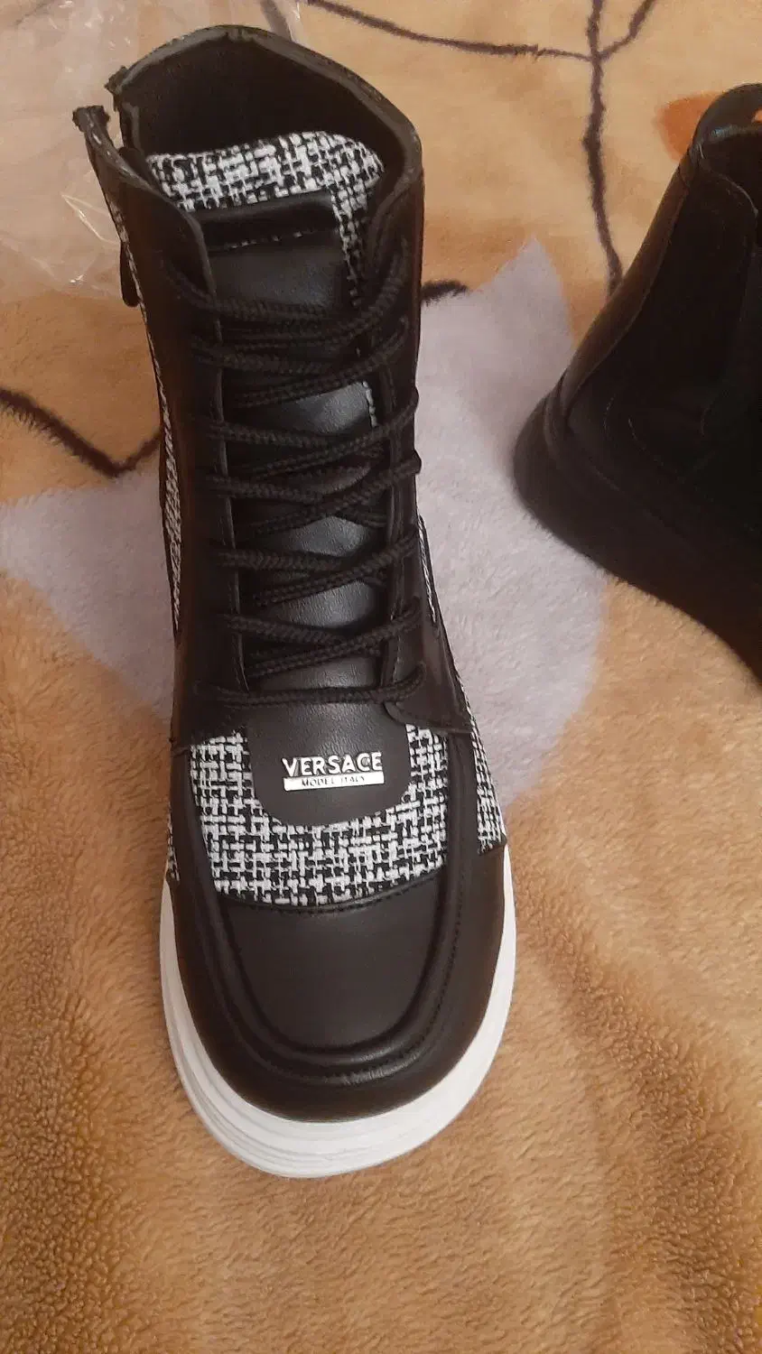 کفش باغ سپهسالار  بوت ونیم بوت|کیف، کفش، کمربند|پاکدشت, پاکدشت (مامازند)|دیوار