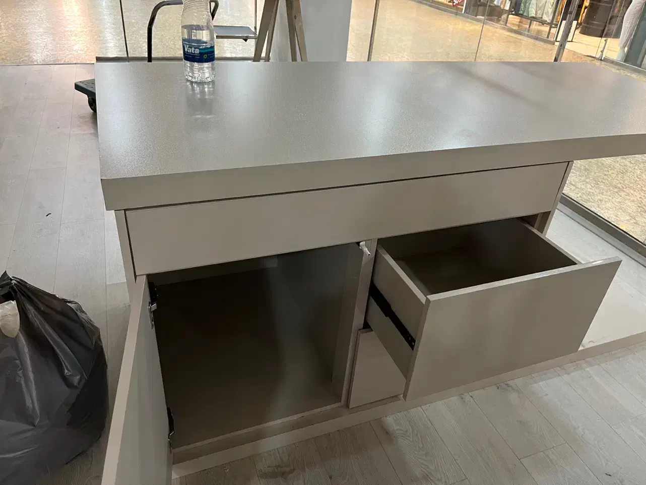 میز مغازه ام دی اف|میز تحریر و کامپیوتر|سلمان‌شهر, |دیوار