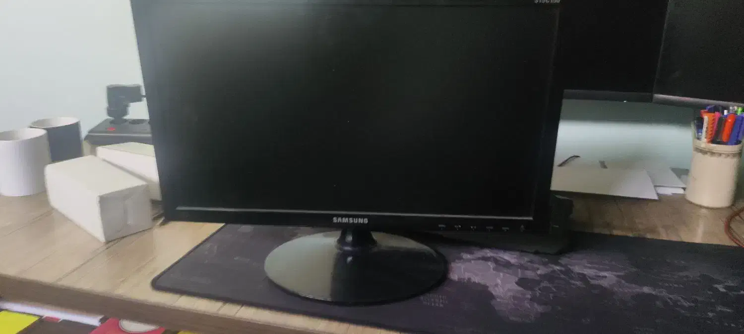 مانیتور سامسونگ 19 اینچ ips|قطعات و لوازم جانبی رایانه|تهران, شمیران‌نو|دیوار