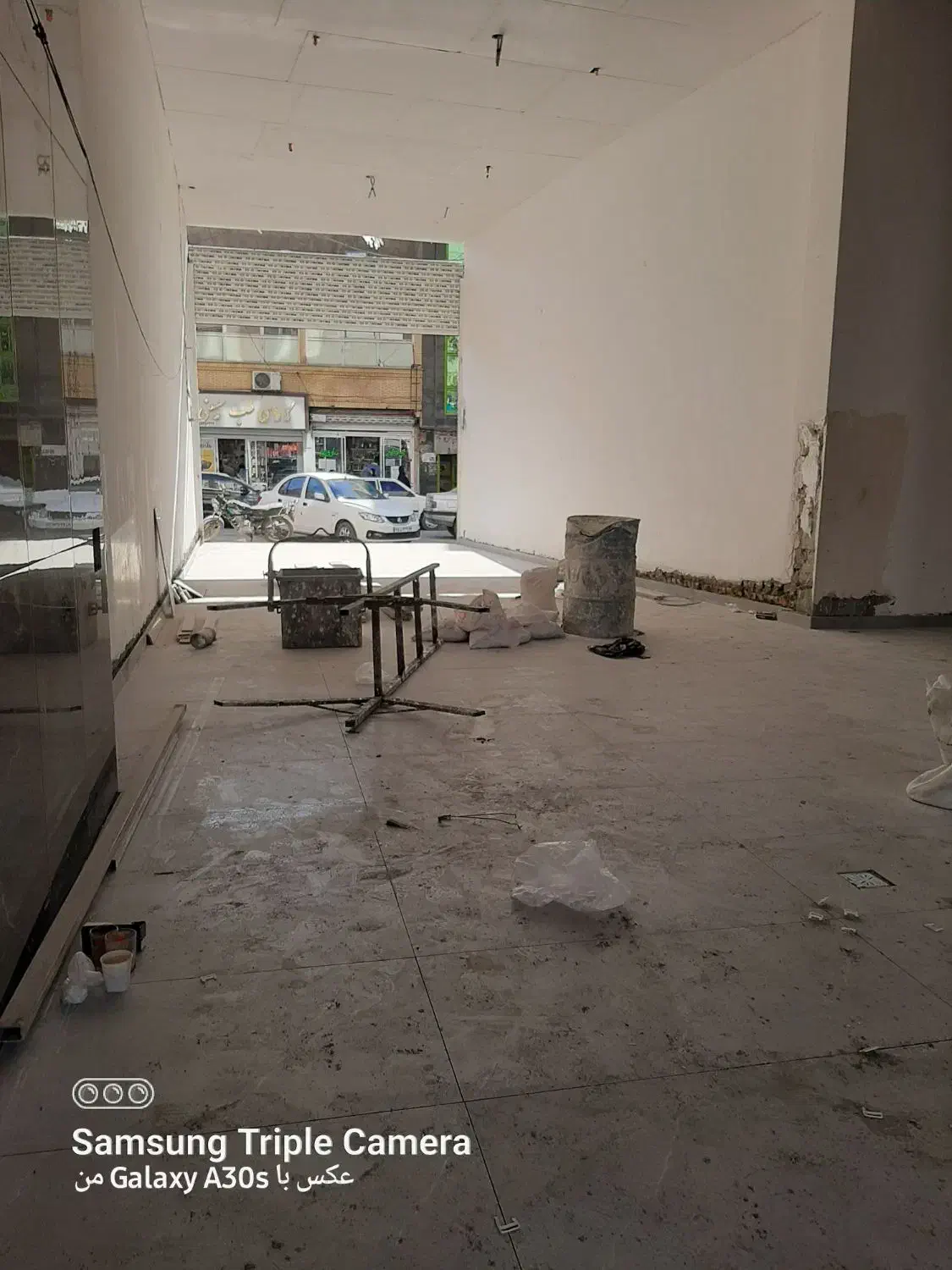 ملک تجاری/روحبخش/۲۱۰ متری|اجارهٔ مغازه و غرفه|تربتحیدریه, بهزیستی|دیوار