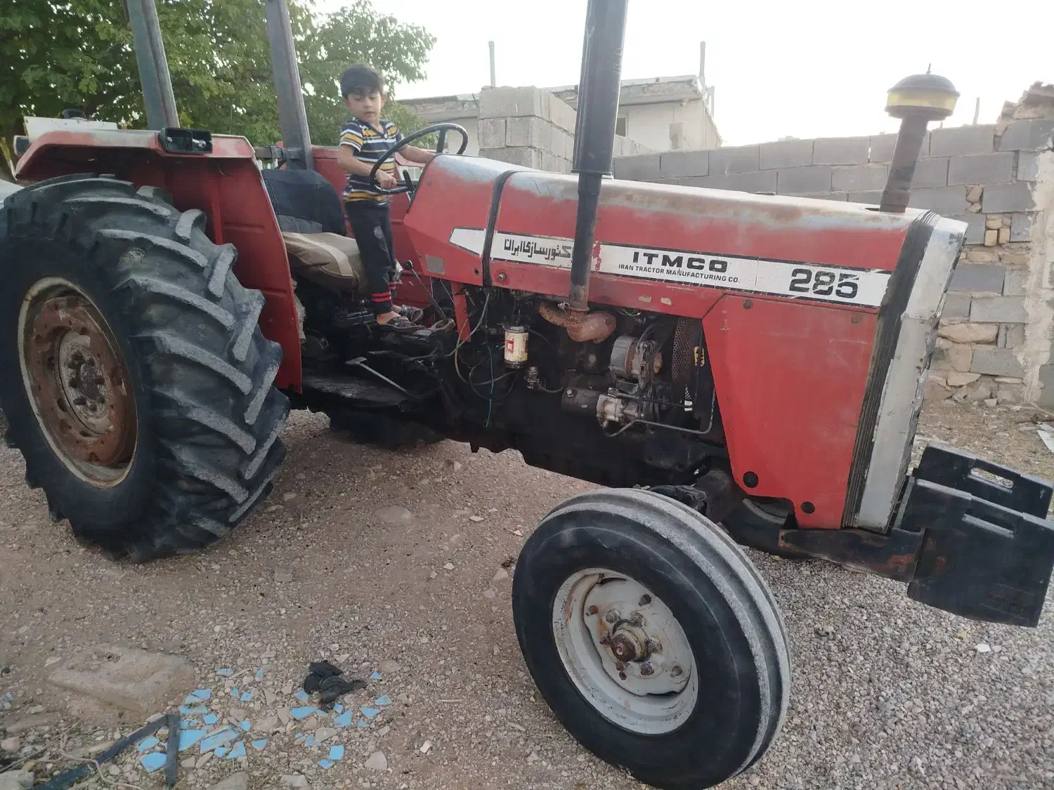 تراکتور فرگوسن مدل 86|خودرو سنگین|خرامه, |دیوار