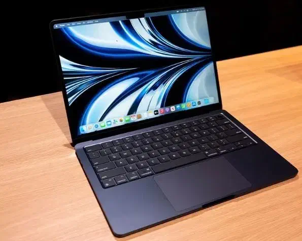 مک بوک Air 2022|رایانه همراه|شیراز, زند|دیوار