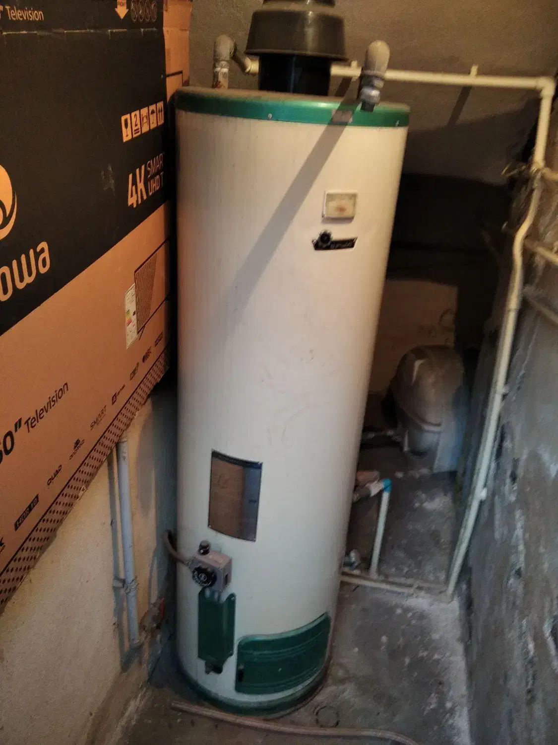 فروش آبگرمکن گازسوز ایستاده|آبگرمکن، پکیج، شوفاژ|رشت, گلسار|دیوار