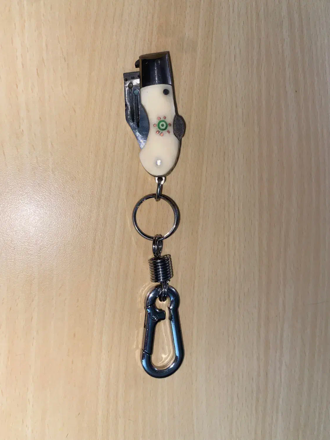 چاقو بابا|کلکسیون اشیاء عتیقه|ارومیه, |دیوار