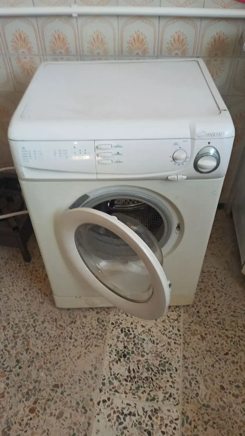 ماشین لباس شوی اتوماتیک|ماشین لباسشویی و خشککن لباس|دوگنبدان, |دیوار