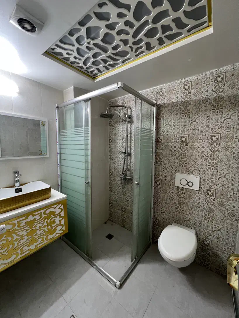 آپارتمان ۱۰۰ متر۲خواب گیشا( فرعی دنج-اقامت چندساله