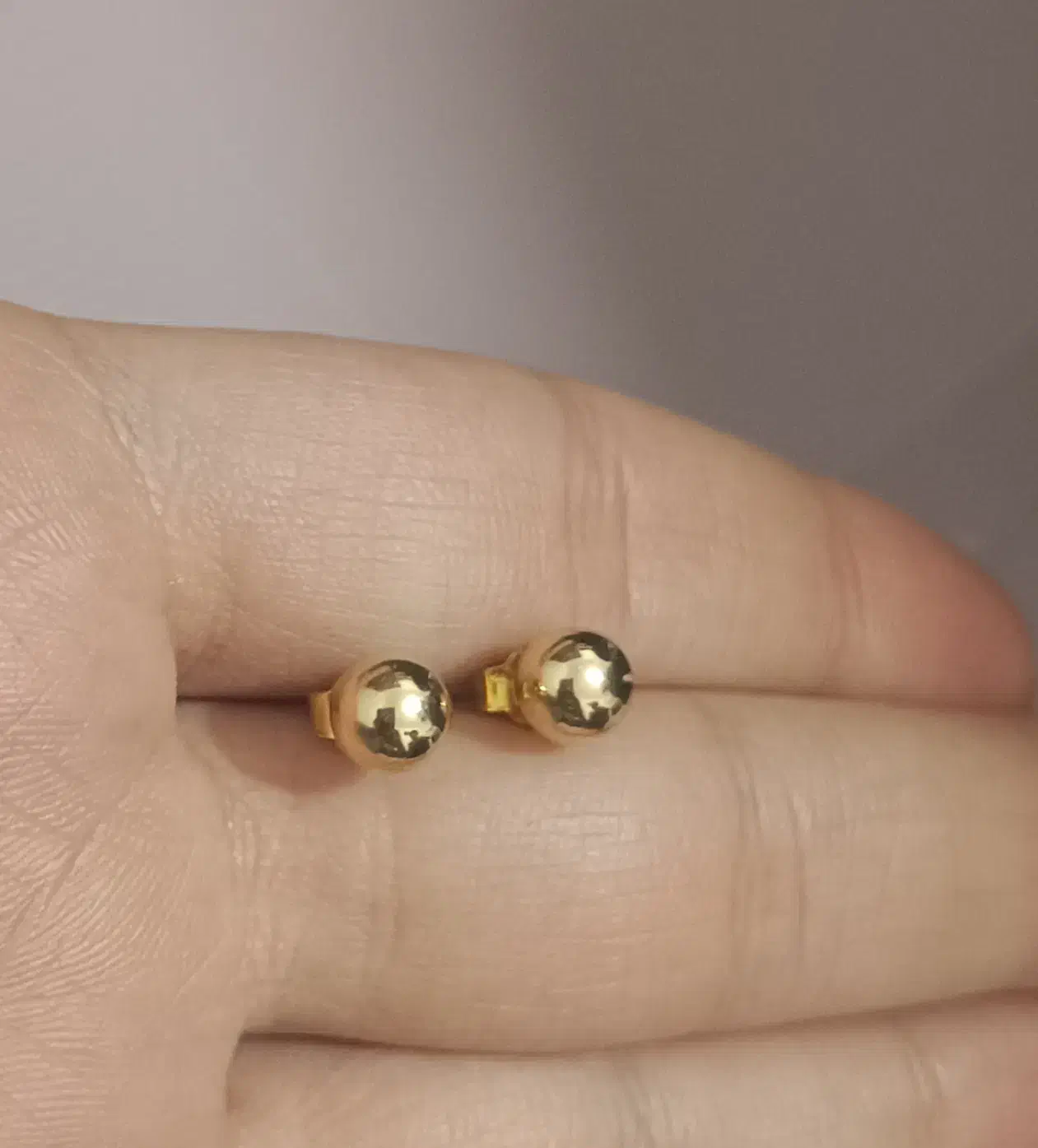 گوشواره میخی و انگشتر شیک وحلقه ی ست|جواهرات|الشتر, |دیوار