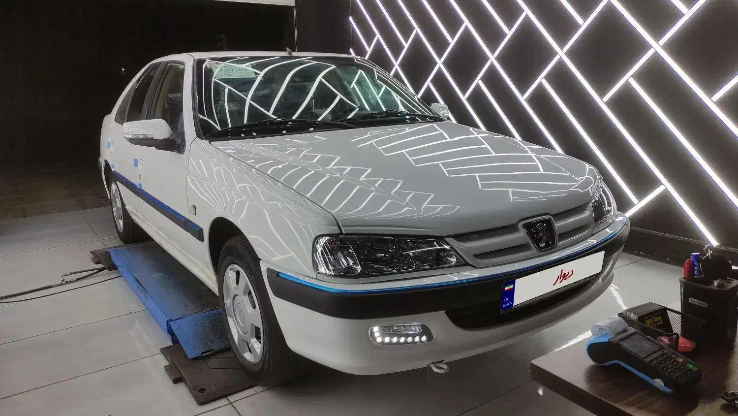 پژو پارس ۴۰۲|خودرو سواری و وانت|تربت جام, والفجر|دیوار