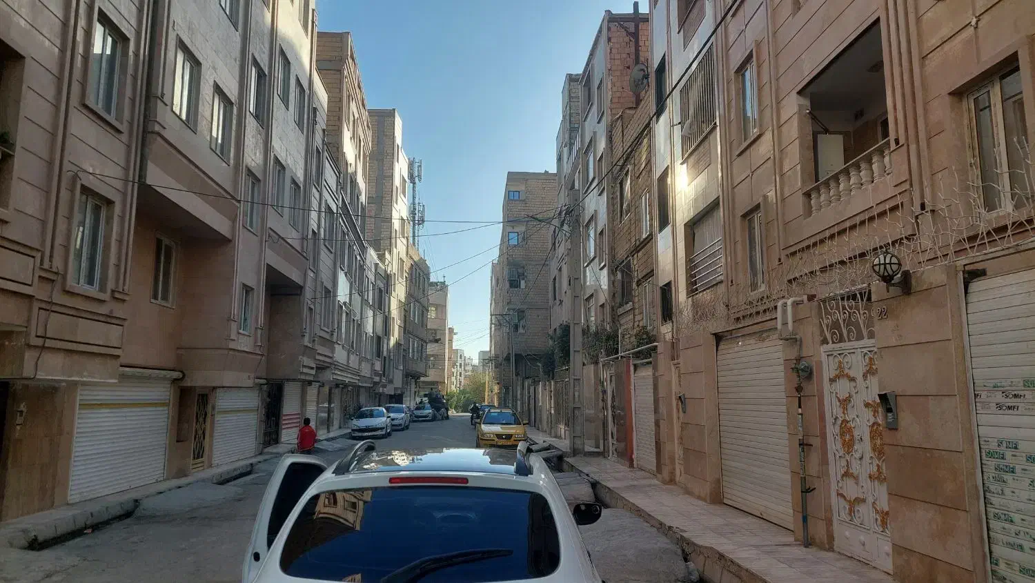 زمین ۱۰۲ متری حسین اباد صالحیه|فروش زمین و ملک کلنگی|بهارستان, |دیوار