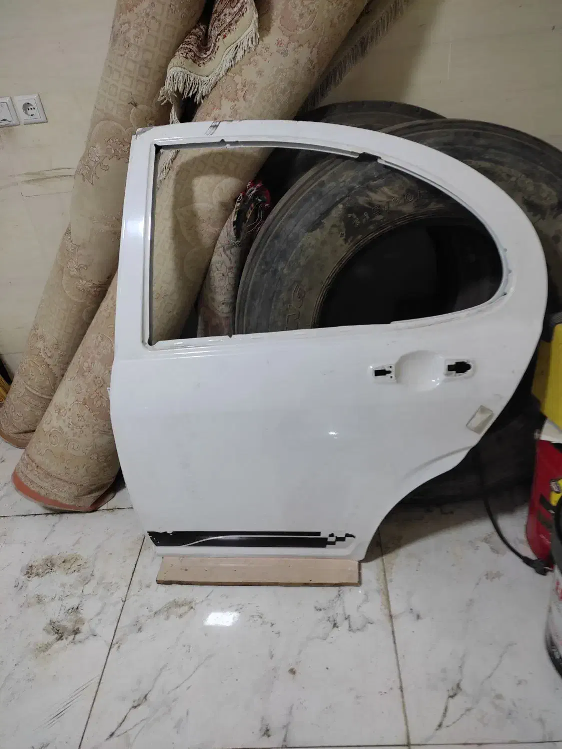 در گلگیر سقف ستون کف شاسی کوییک|قطعات یدکی و لوازم جانبی|کوهدشت, |دیوار