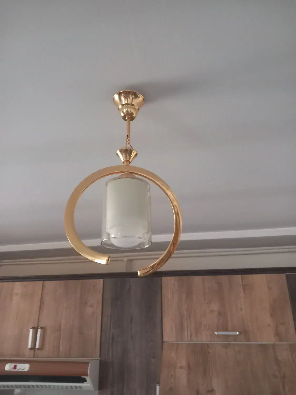 لوستر تک شاخه|لوستر و چراغ آویز|ملایر, |دیوار