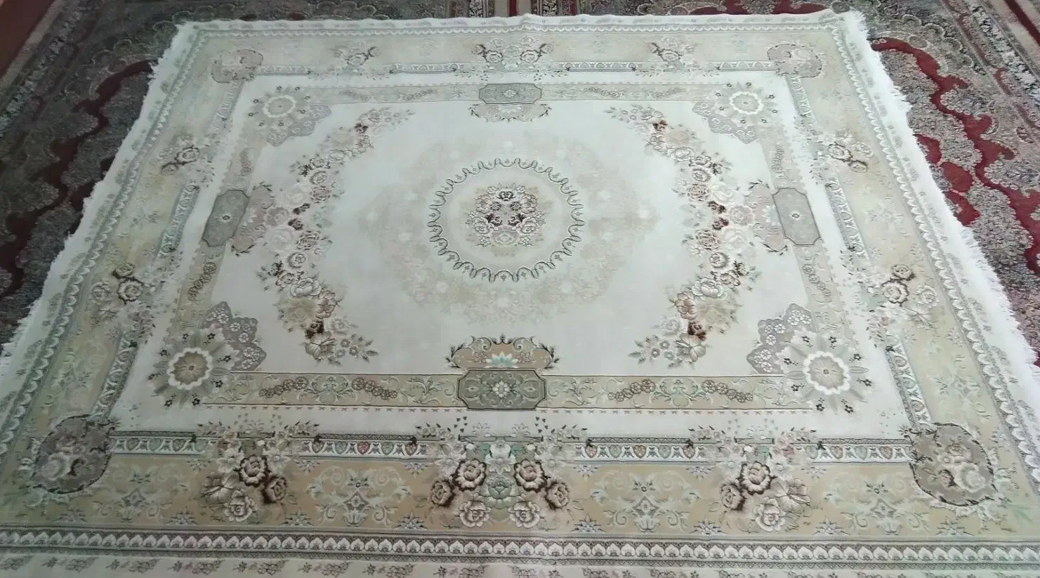 فروش  فرش تمیز  کارکرد درحد نو|فرش|کلاله, |دیوار