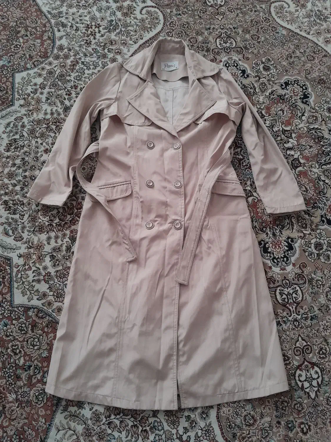 بارونی نو|لباس|گلستان (تهران), |دیوار