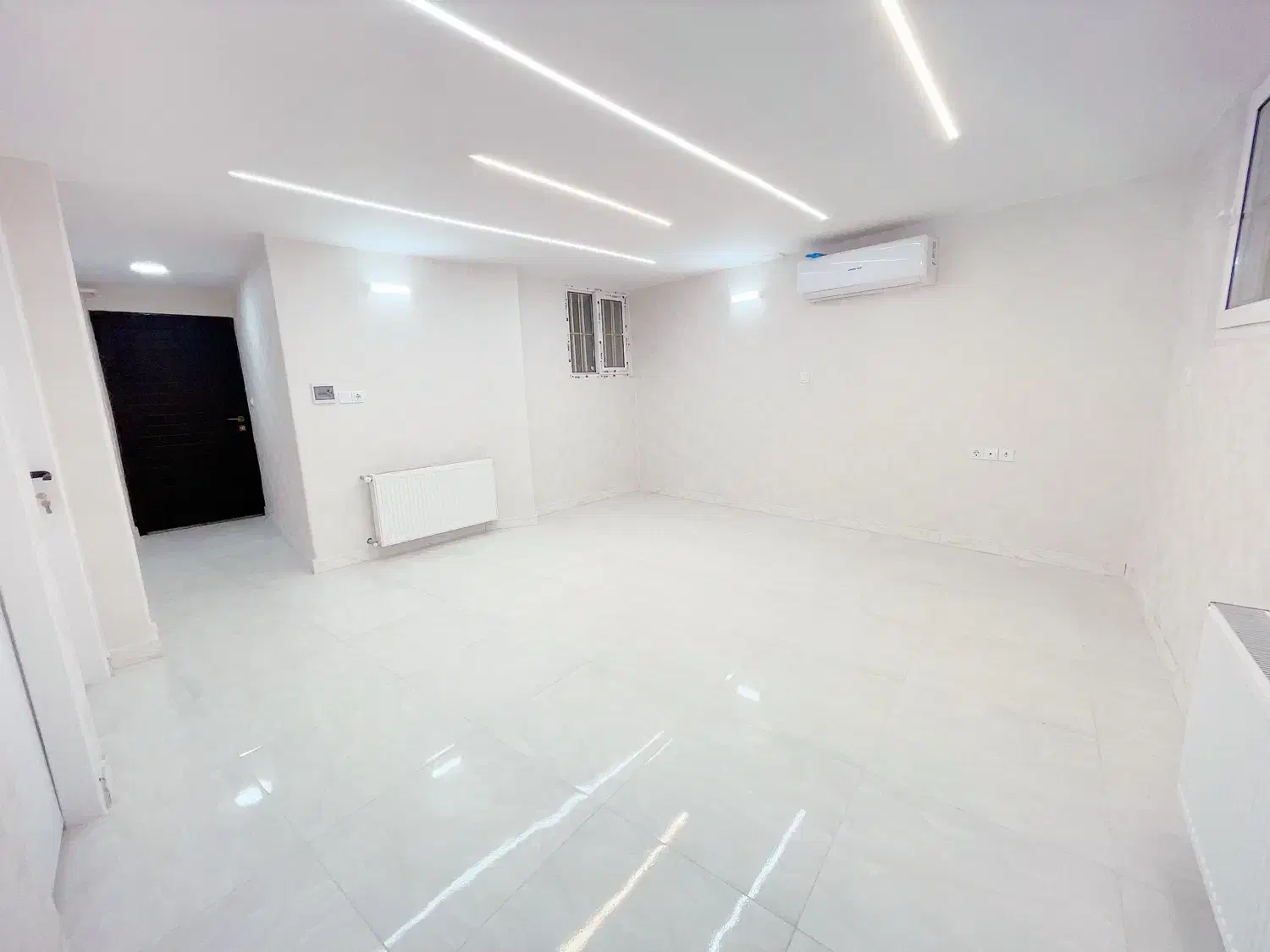 ۵۰ متر واحد تجاری مسکونی/ برِ اصلی انقلاب|فروش آپارتمان|لاهیجان, انقلاب|دیوار