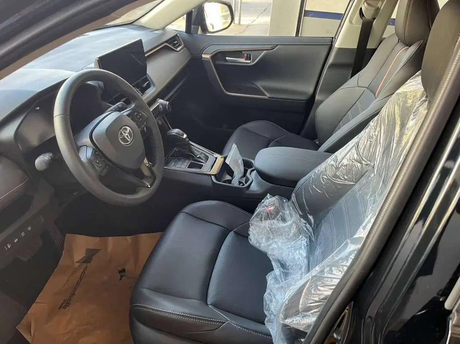 تویوتا وایلندر2025 فول،جفت دیفرانسیل|خودرو سواری و وانت|تهران, تهرانپارس غربی|دیوار