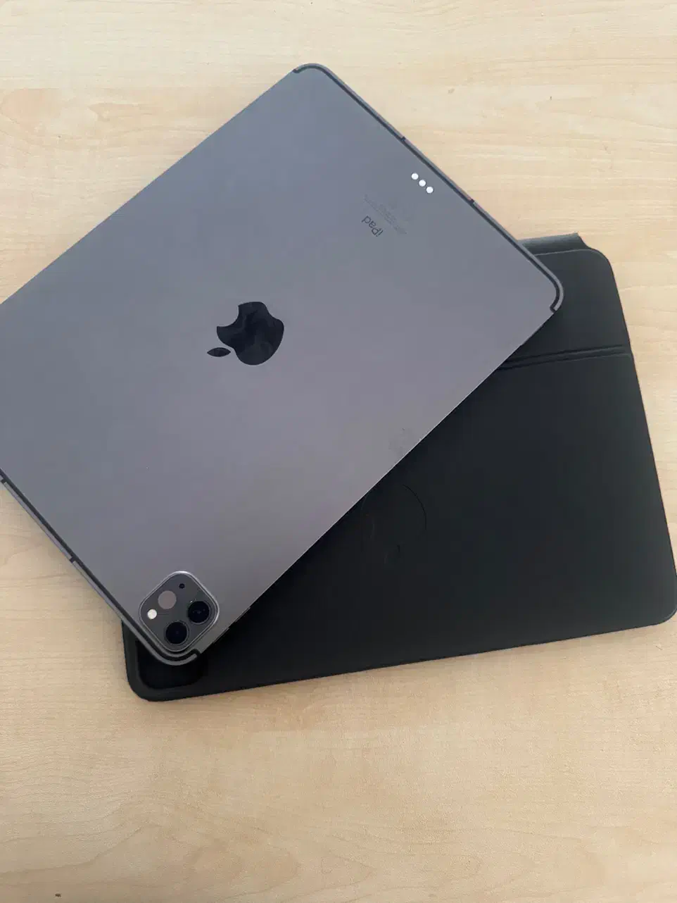 Ipad pro Gen 3rd + Magic Keyboard + pencil|تبلت|زنجان, |دیوار