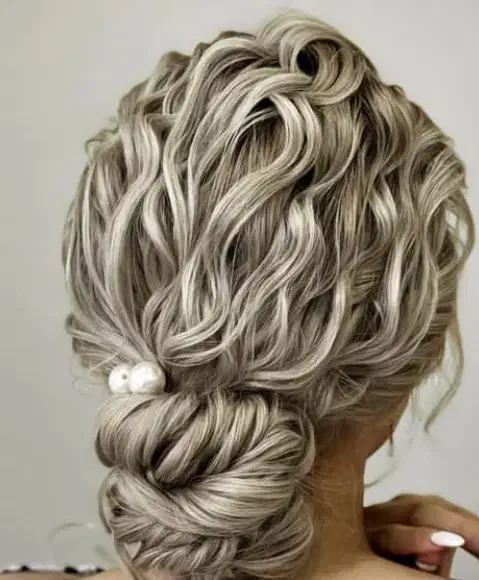 اموزش شنیون و گریم تخصصی با تخفیف بلدایی|خدمات آموزشی|گرگان, |دیوار