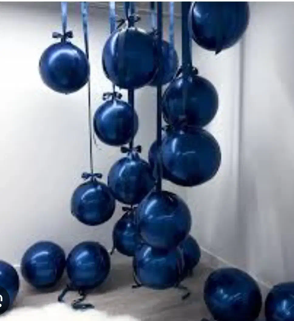 بادکنک اوربز سرمه ای با روبان سرمه ای|صنایع دستی و سایر لوازم تزئینی|تهران, قیطریه|دیوار