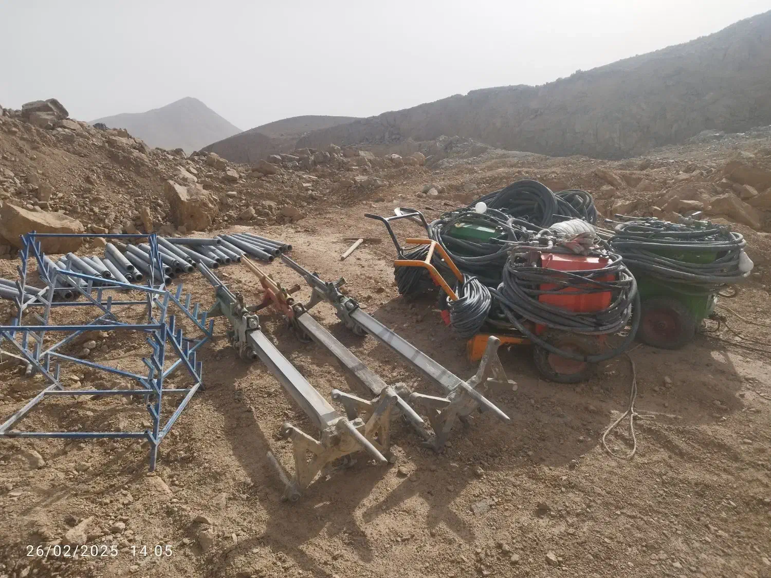 حفاری راسول|خدمات پیشه و مهارت|طبس, |دیوار