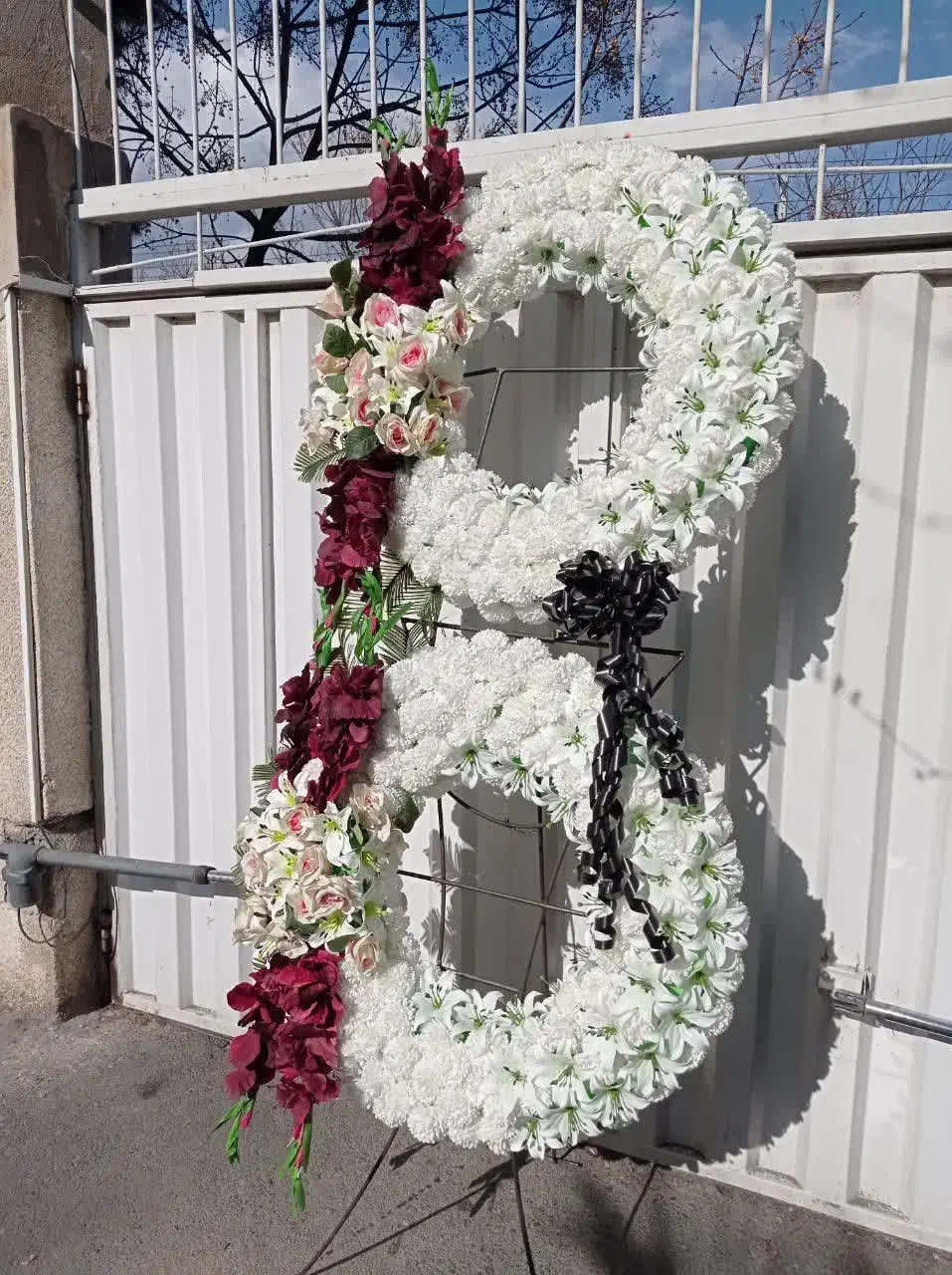 اجاره /تاج گل مصنوعی /طبیعی / خیریه|خدمات پذیرایی، مراسم|تهران, آهنگ|دیوار