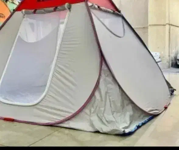 چادر مسافرتی ۱۲ نفره|کوهنوردی و کمپینگ|نیشابور, دارایی|دیوار