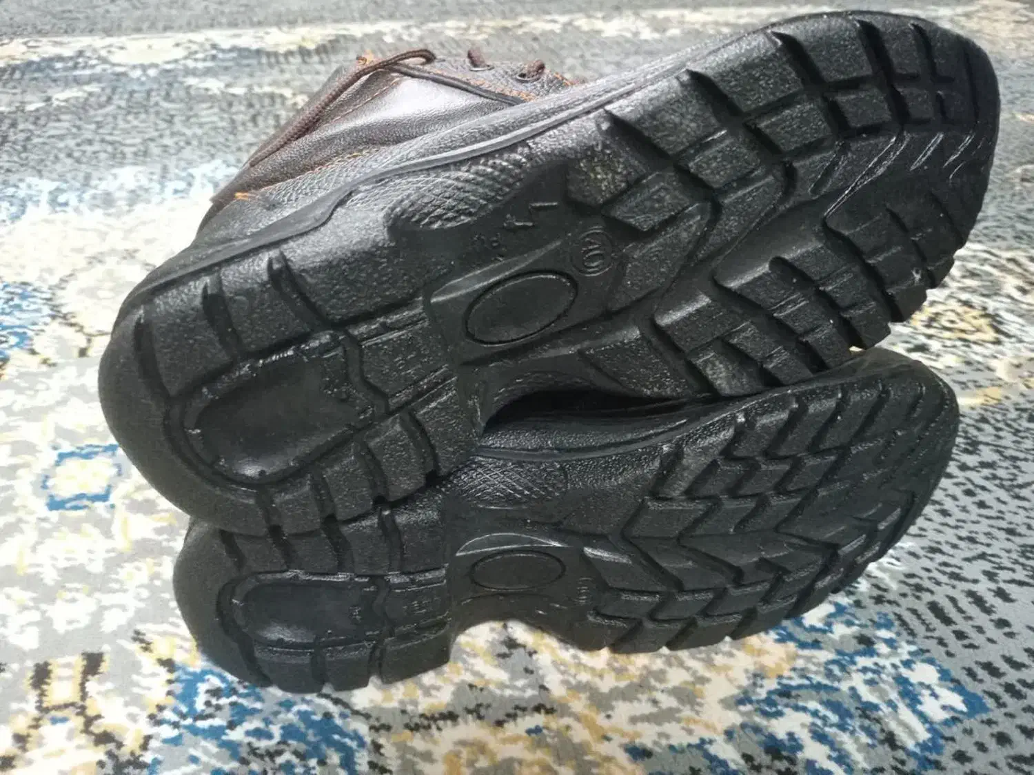 کفش کار|کیف، کفش، کمربند|گرگان, |دیوار