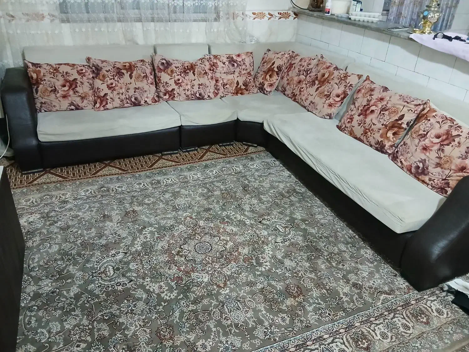 مبل راحتی ال تمیز و سالم|مبلمان خانگی و میز عسلی|الوند, |دیوار