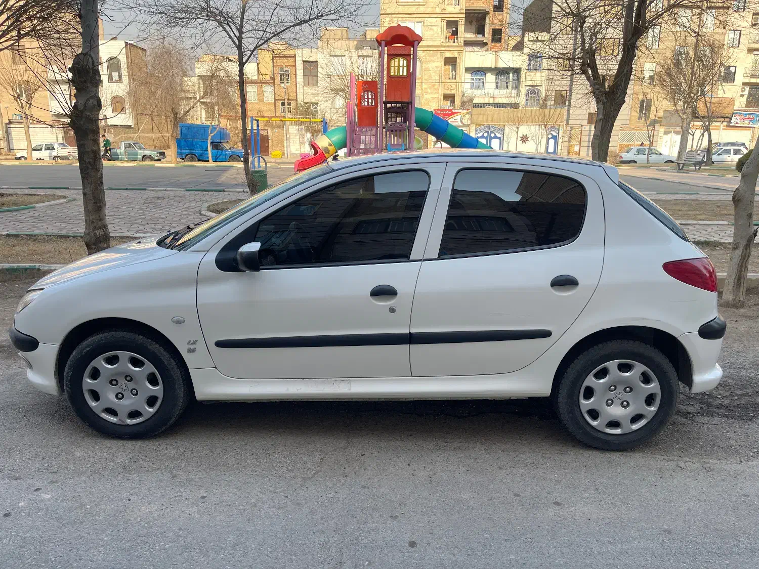 پژو 206 تیپ 5 مدل 98 بی رنگ|خودرو سواری و وانت|قرچک, شهرک طلائیه|دیوار