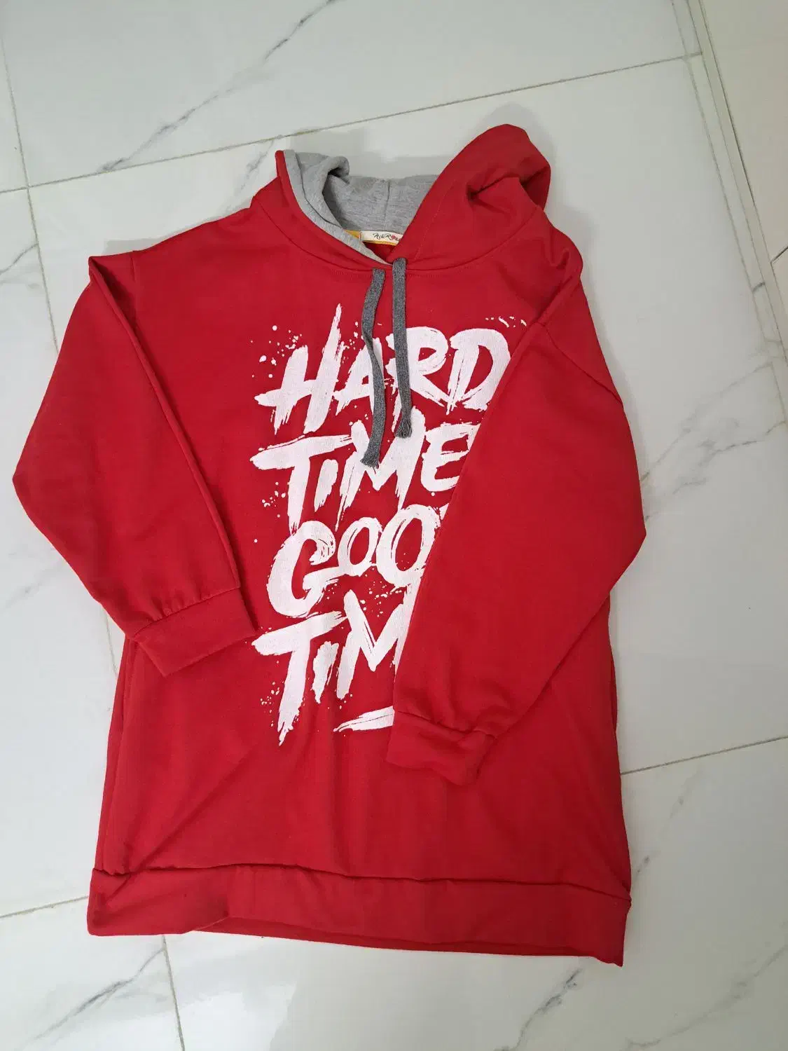 هودی|لباس|ابهر, |دیوار